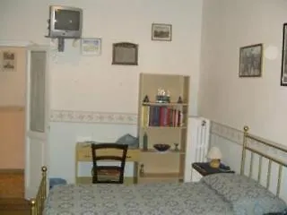 I Cherubini Oda ve Kahvaltı 5*